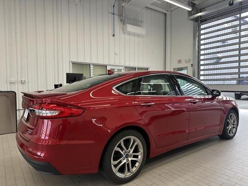 2020 Ford Fusion Hybrid Titanium