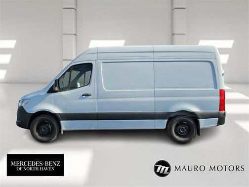 2025 Mercedes-Benz Sprinter 2500 Standard Roof