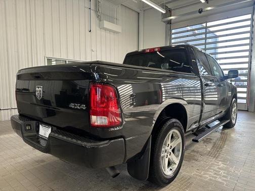 2017 RAM 1500 Express