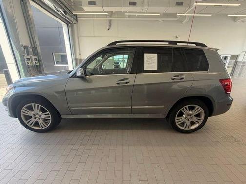 Gray 2015 Mercedes-Benz GLK-Class GLK 350 4MATIC