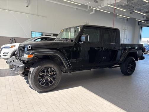 2022 Jeep Gladiator Altitude 4x4