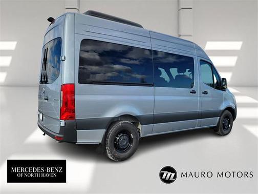 2025 Mercedes-Benz Sprinter 2500 Standard Roof