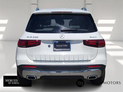 2022 Mercedes-Benz GLB 250 4MATIC