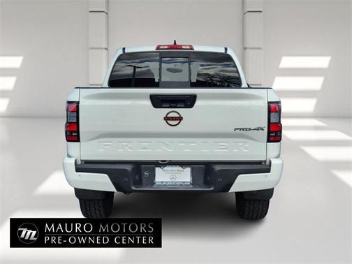2022 Nissan Frontier PRO-4X
