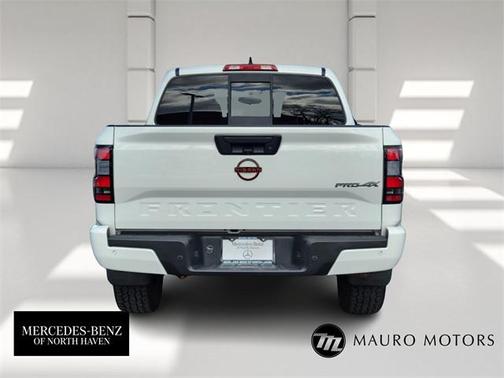 2022 Nissan Frontier PRO-4X