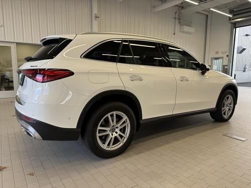 2023 Mercedes-Benz GLC 300 4MATIC