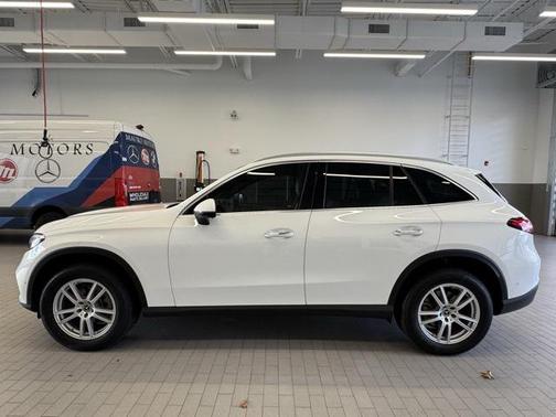 2023 Mercedes-Benz GLC 300 4MATIC