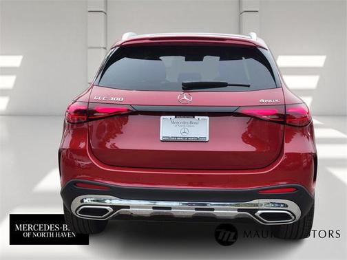2025 Mercedes-Benz GLC 300 4MATIC