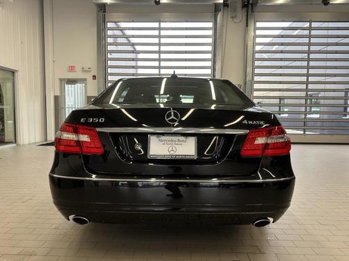 2013 Mercedes-Benz E-Class 4MATIC