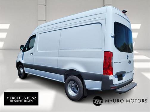 2025 Mercedes-Benz Sprinter 3500 Standard Roof