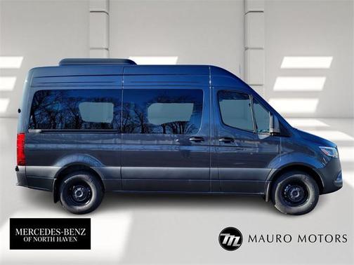 2025 Mercedes-Benz Sprinter 2500 Standard Roof