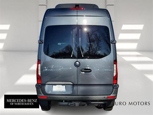 2025 Mercedes-Benz Sprinter 2500 Standard Roof