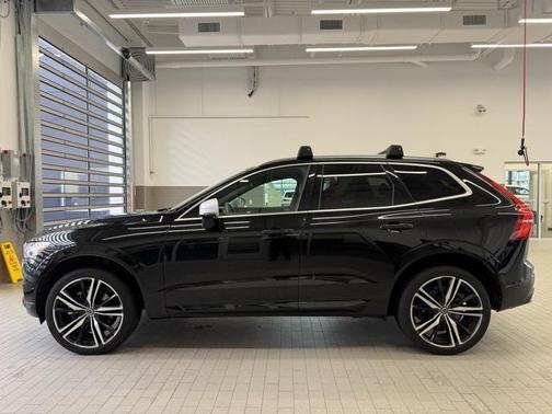 2019 Volvo XC60 T6 R-Design
