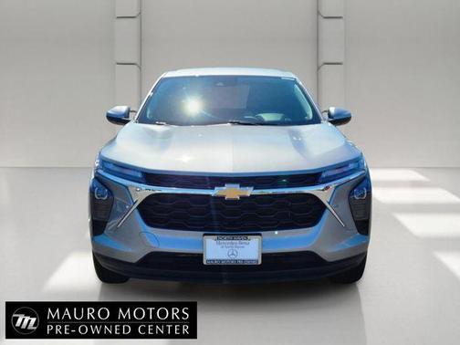 Gray 2025 Chevrolet Trax LS