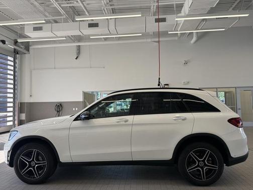 2022 Mercedes-Benz GLC 300 4MATIC