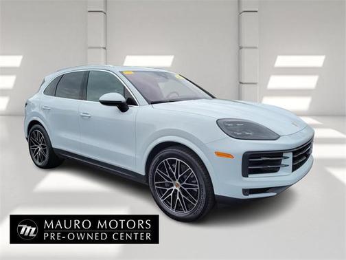 2024 Porsche Cayenne Base