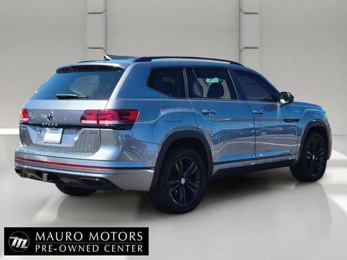 Platinum Gray Metallic 2023 Volkswagen Atlas 3.6 V6 SEL R-Line Black