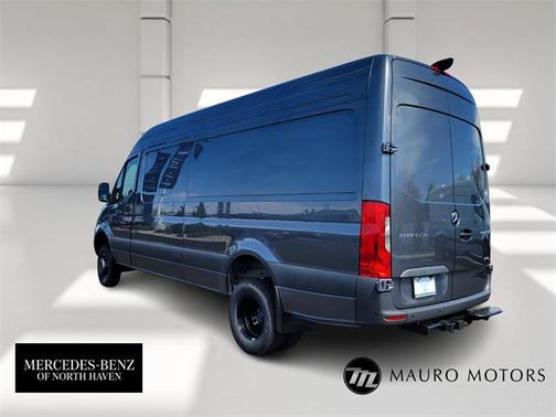 2025 Mercedes-Benz Sprinter 3500XD High Roof