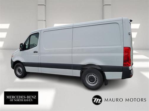 2025 Mercedes-Benz Sprinter 2500 Standard Roof