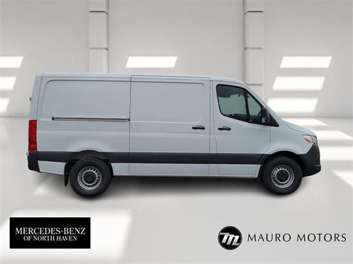 2025 Mercedes-Benz Sprinter 2500 Standard Roof