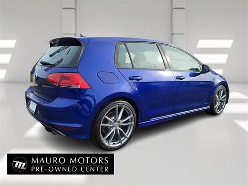 2017 Volkswagen Golf R 2.0T DSG