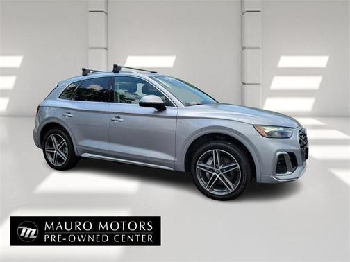2022 Audi Q5 e 55 S line Premium Plus