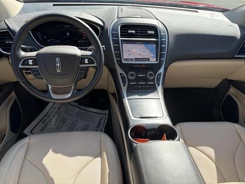 2020 Lincoln Nautilus Reserve