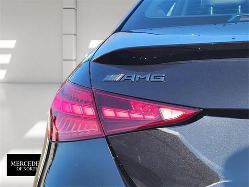 2025 Mercedes-Benz AMG C 63 S E Performance