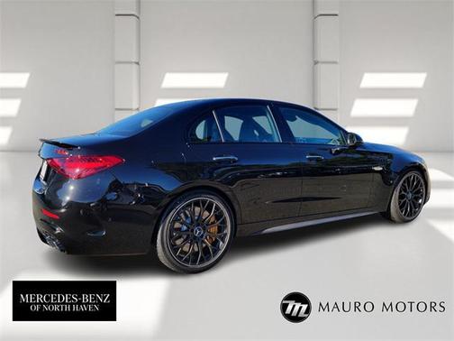 2025 Mercedes-Benz AMG C 63 S E Performance