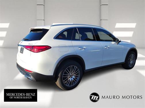 2026 Mercedes-Benz GLC 300 4MATIC