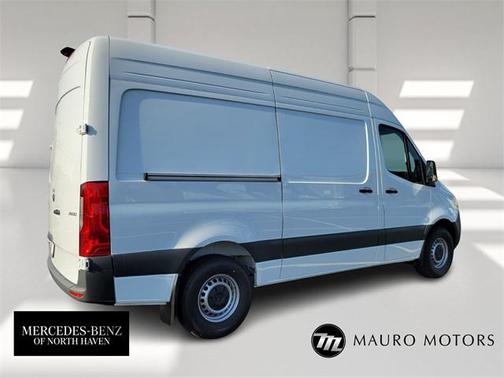 2025 Mercedes-Benz Sprinter 2500 Standard Roof