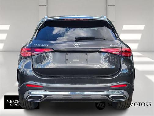 2026 Mercedes-Benz GLC 300 4MATIC
