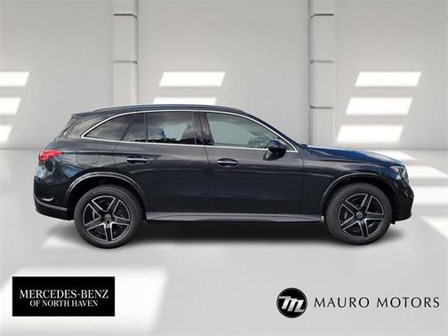 2026 Mercedes-Benz GLC 300 4MATIC