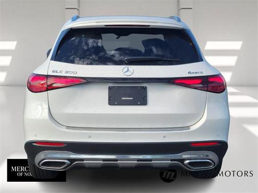 2026 Mercedes-Benz GLC 300 4MATIC