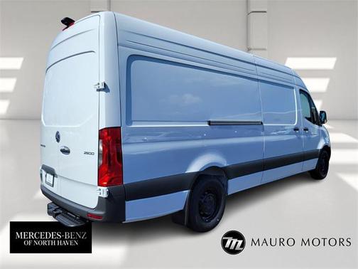 2025 Mercedes-Benz Sprinter 2500 High Roof