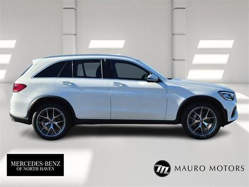 2022 Mercedes-Benz GLC 300 