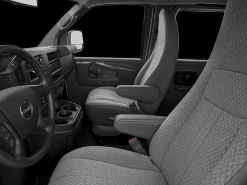 2015 GMC Savana 3500 LT