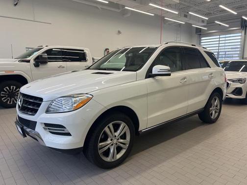 2015 Mercedes-Benz M-Class 4MATIC