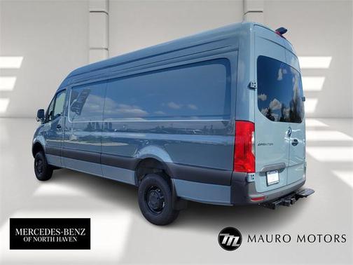 2025 Mercedes-Benz Sprinter 2500 High Roof