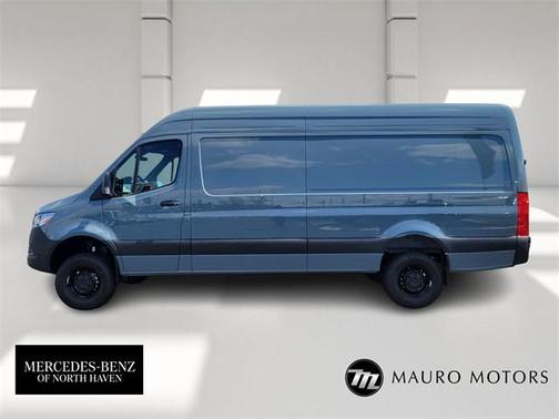 2025 Mercedes-Benz Sprinter 2500 High Roof