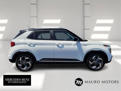 2023 Hyundai VENUE Limited