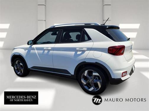 2023 Hyundai VENUE Limited