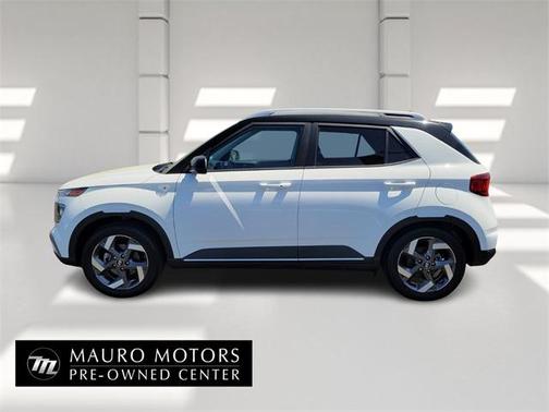 2023 Hyundai VENUE Limited