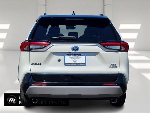 2022 Toyota RAV4 Hybrid SE