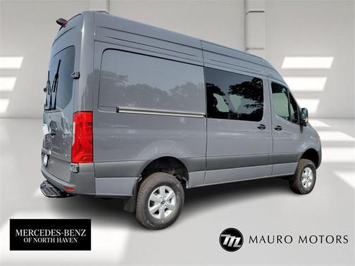 2025 Mercedes-Benz Sprinter 2500 Standard Roof