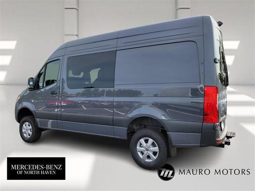 2025 Mercedes-Benz Sprinter 2500 Standard Roof
