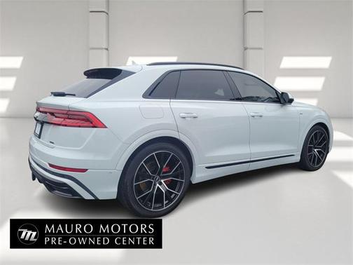 2021 Audi Q8 55 Prestige