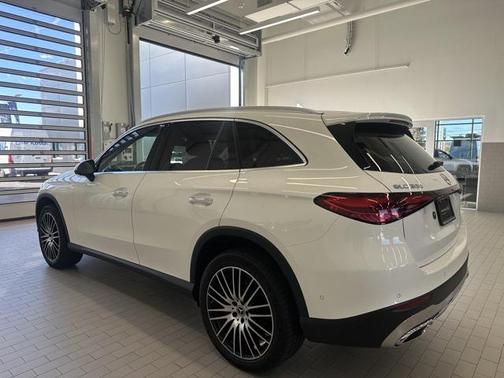 2023 Mercedes-Benz GLC 300 4MATIC