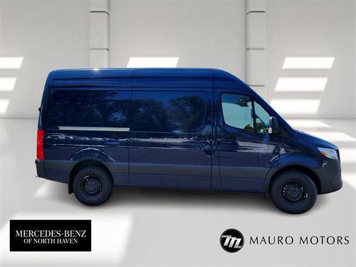 2025 Mercedes-Benz Sprinter 2500 Standard Roof