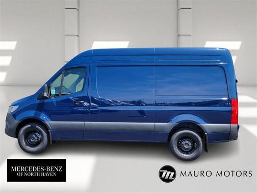 2025 Mercedes-Benz Sprinter 2500 Standard Roof